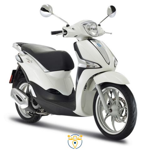 Piaggio Liberty 125cc or similar